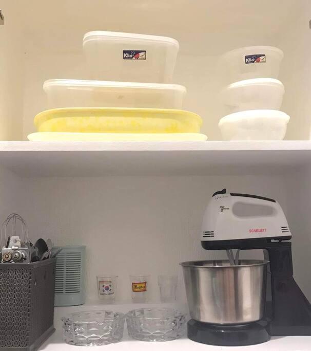 Home Away From Home. 바콜로드 외부 사진